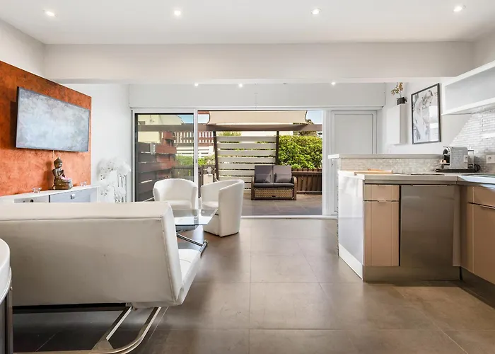 Jacuzzi Naturist Wifi Port Nature 1