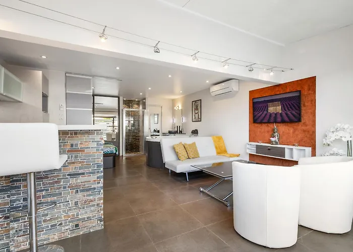 Jacuzzi Naturist Wifi Port Nature 1 アパート *