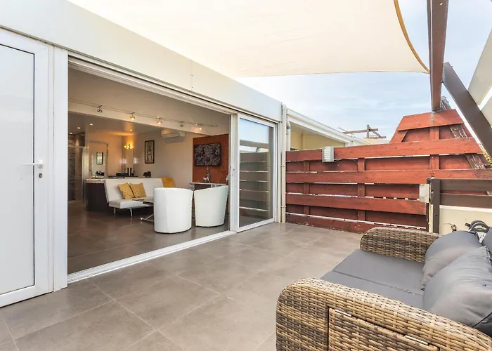 Jacuzzi Naturist Wifi Port Nature 1 * アグド