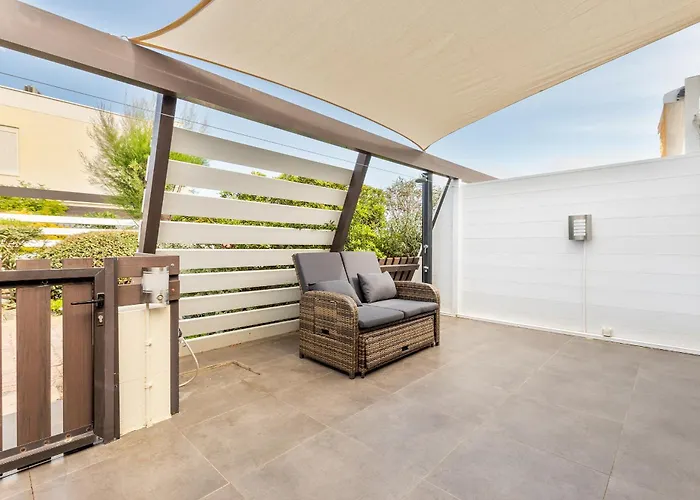 Jacuzzi Naturist Wifi Port Nature 1 アパート アグド