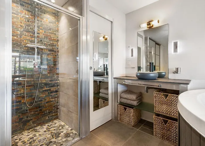 Jacuzzi Naturist Wifi Port Nature 1 アパート *